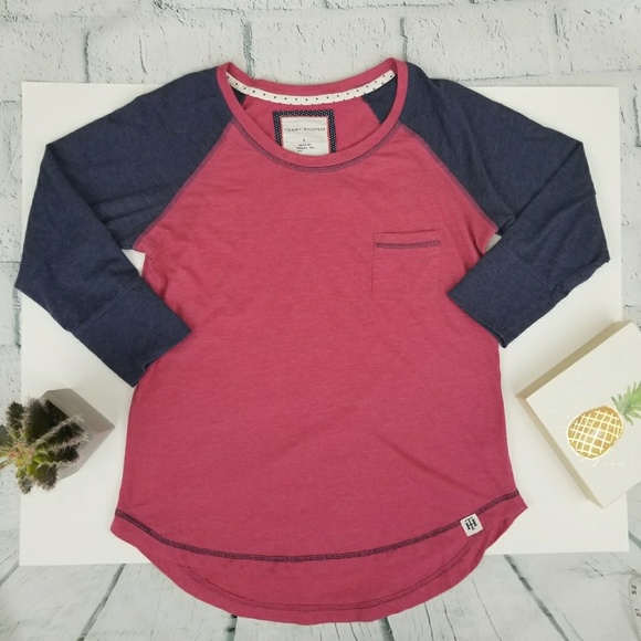 Tommy Hilfiger Tops - Tommy Hilfiger red and navy baseball scoop tee